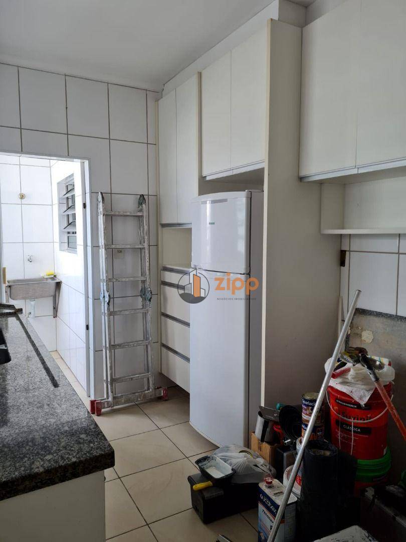 Apartamento à venda com 2 quartos, 78m² - Foto 11