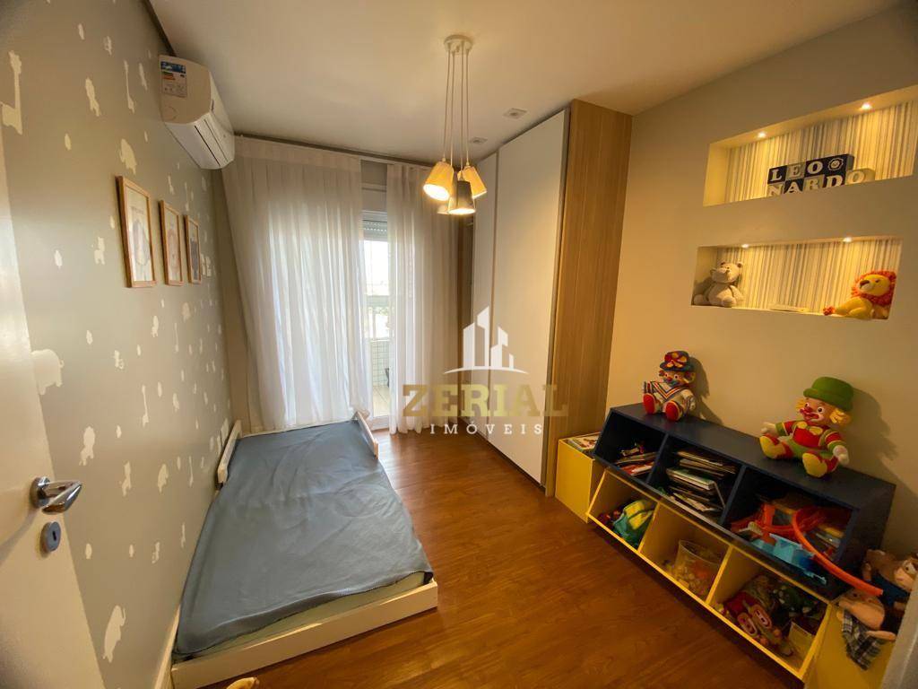 Apartamento à venda com 3 quartos, 154m² - Foto 19