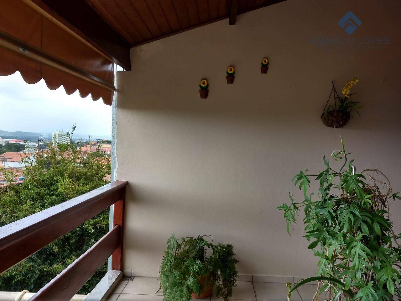 Casa à venda com 3 quartos, 190m² - Foto 5