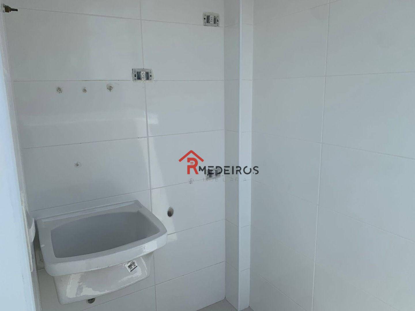 Apartamento à venda com 1 quarto, 44m² - Foto 15