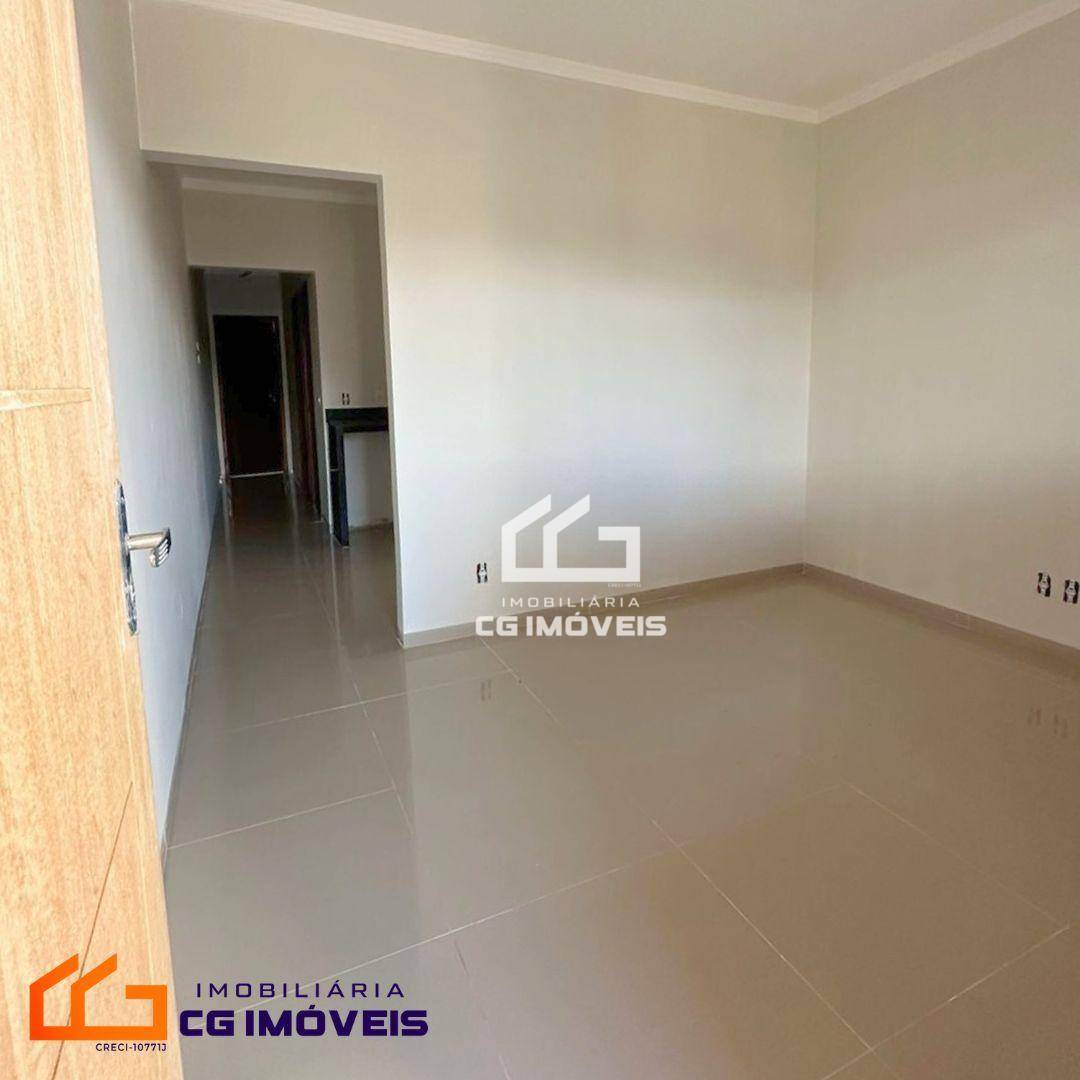 Casa à venda com 3 quartos, 76m² - Foto 2