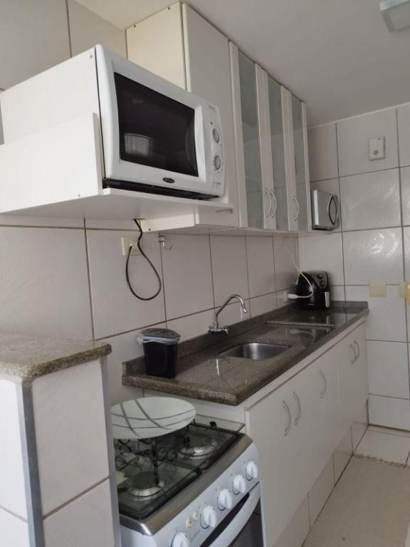 Apartamento à venda com 3 quartos, 70m² - Foto 6