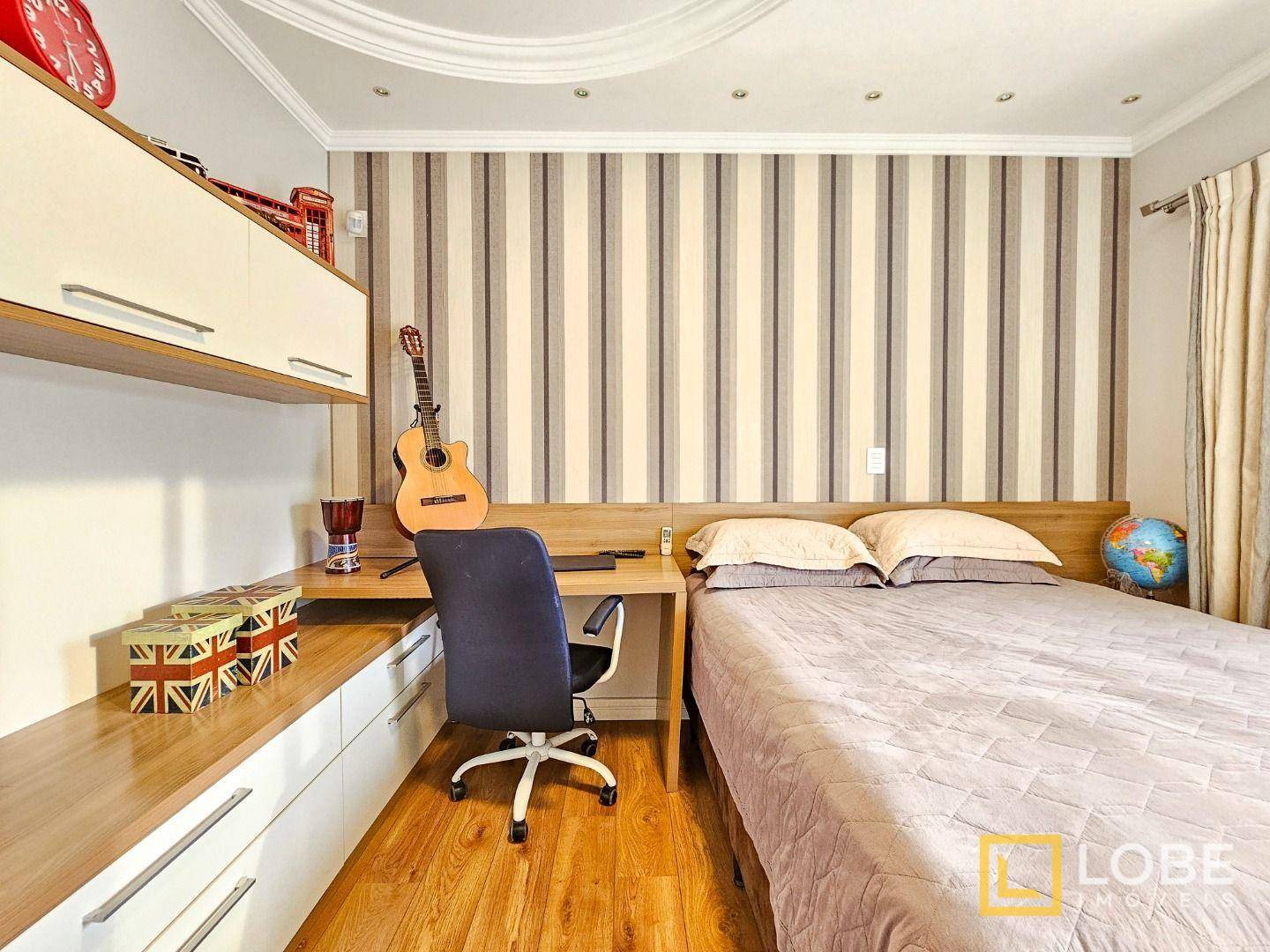 Casa, 3 quartos, 313 m² - Foto 22