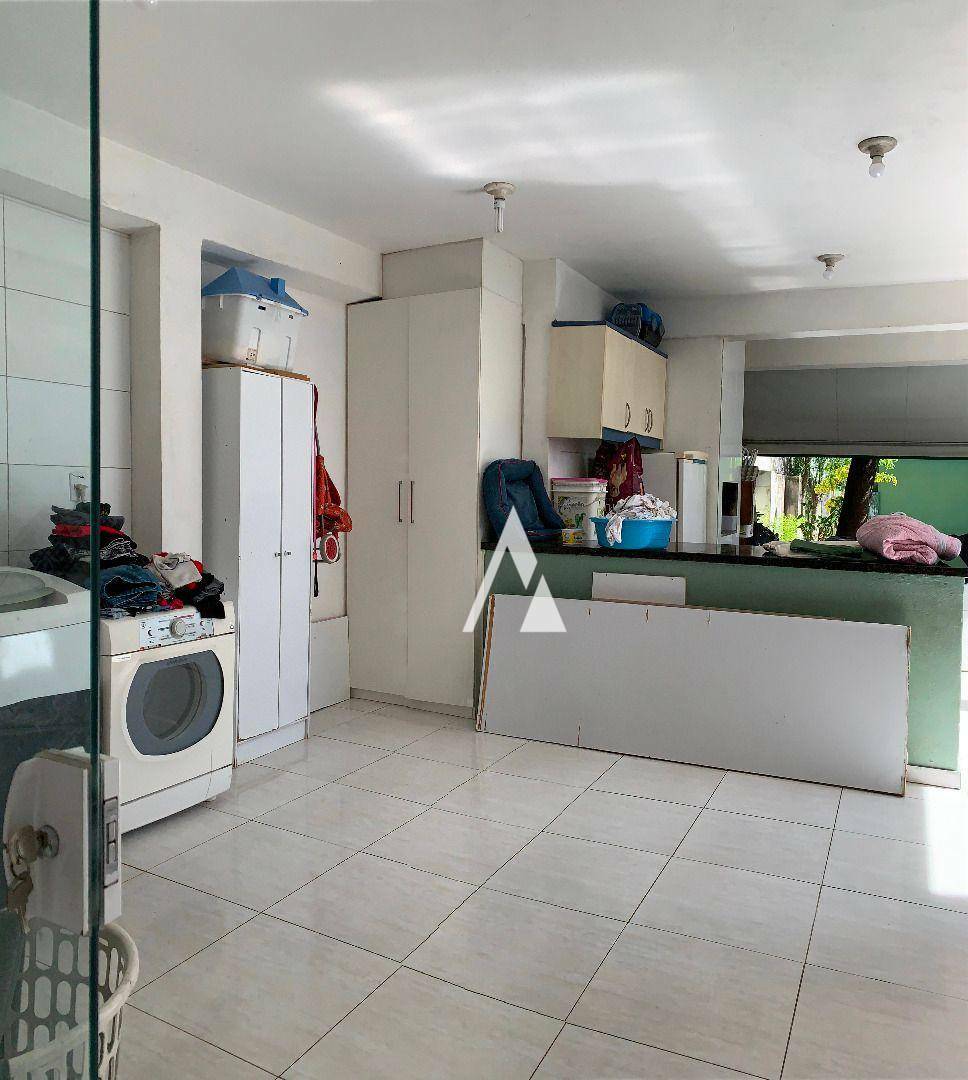 Casa à venda com 3 quartos, 164m² - Foto 6