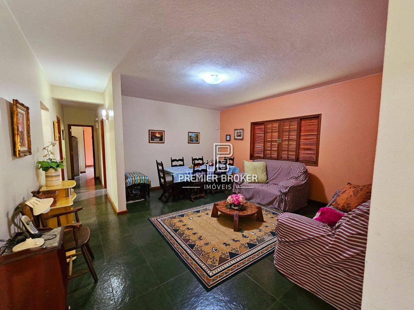 Casa à venda com 4 quartos, 350m² - Foto 4