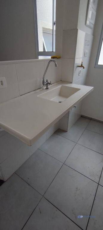 Apartamento para alugar com 2 quartos, 42m² - Foto 10