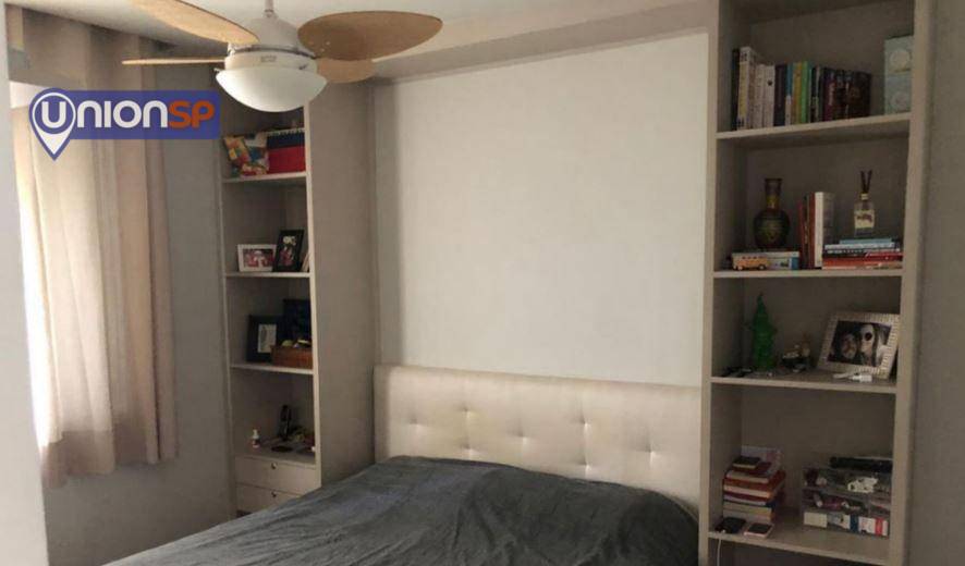 Apartamento à venda com 2 quartos, 75m² - Foto 4