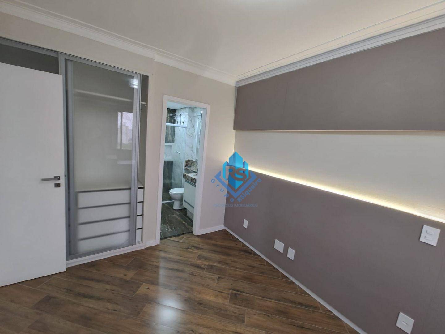 Apartamento à venda com 3 quartos, 83m² - Foto 33