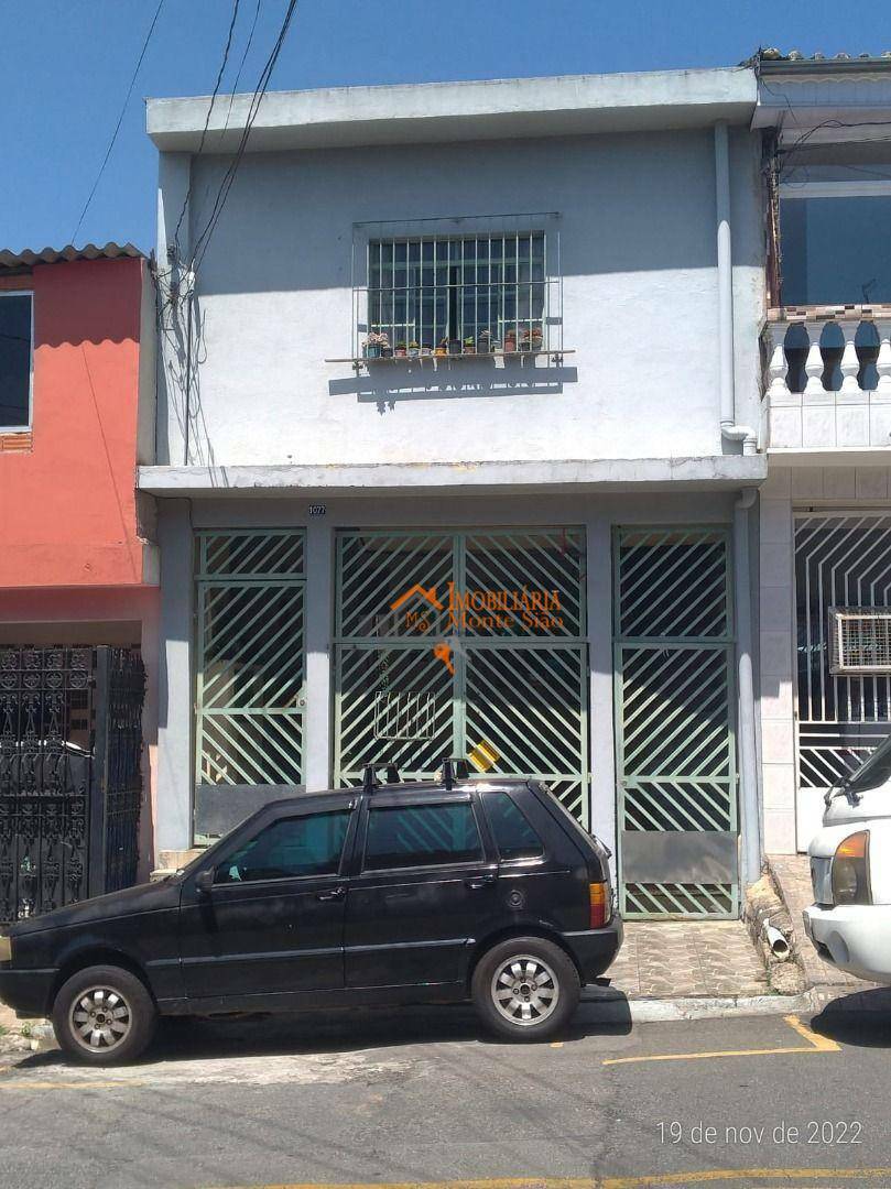 Sobrado à venda com 4 quartos, 180m² - Foto 1