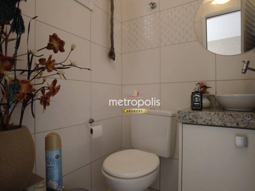 Sobrado à venda com 3 quartos, 214m² - Foto 13