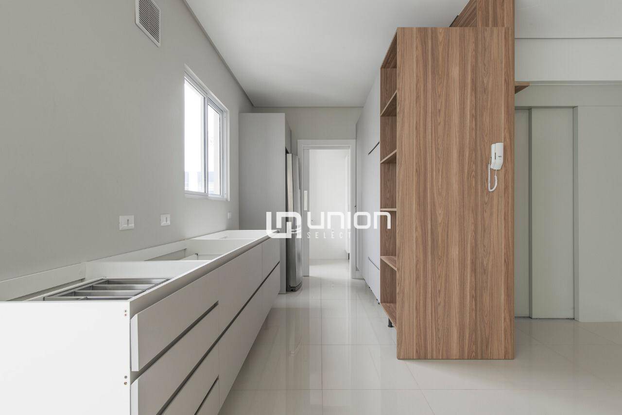 Apartamento à venda com 3 quartos, 115m² - Foto 4