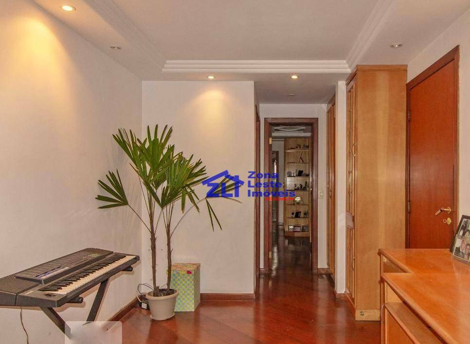 Apartamento à venda com 4 quartos, 177m² - Foto 11