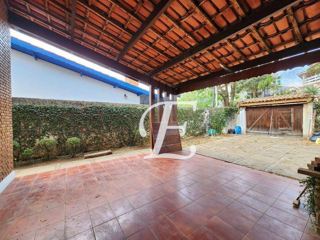 Casa à venda com 4 quartos, 300m² - Foto 9