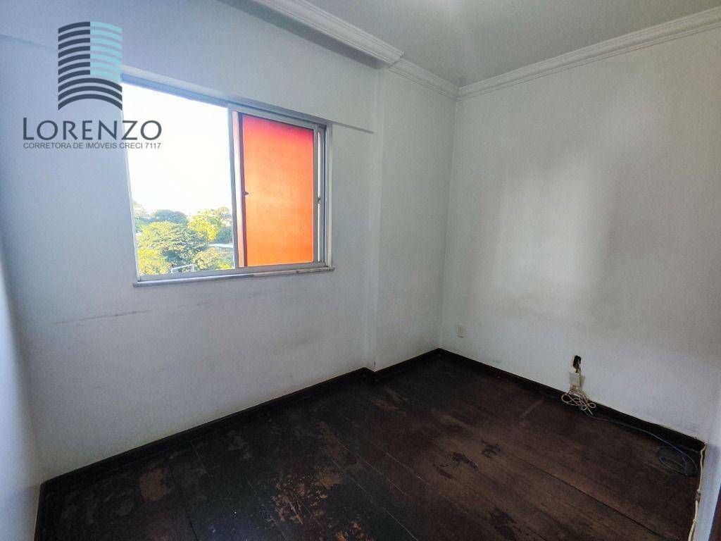 Apartamento à venda com 2 quartos, 60m² - Foto 47