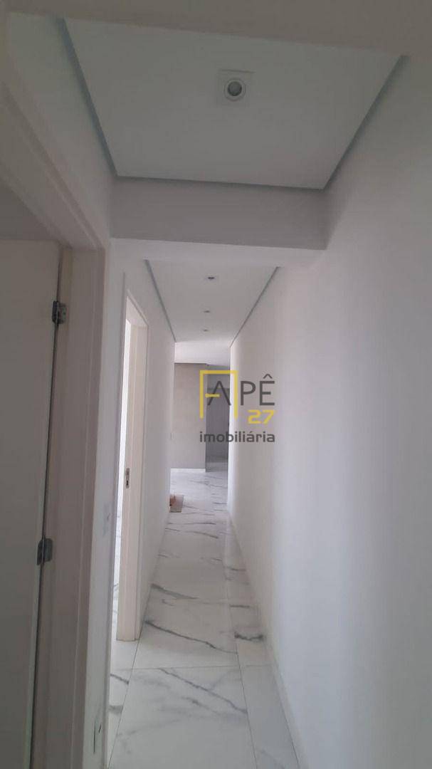 Apartamento à venda com 2 quartos, 66m² - Foto 13