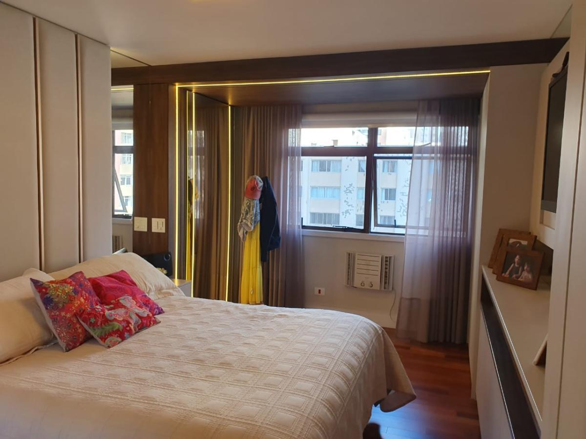 Apartamento à venda com 4 quartos, 183m² - Foto 22