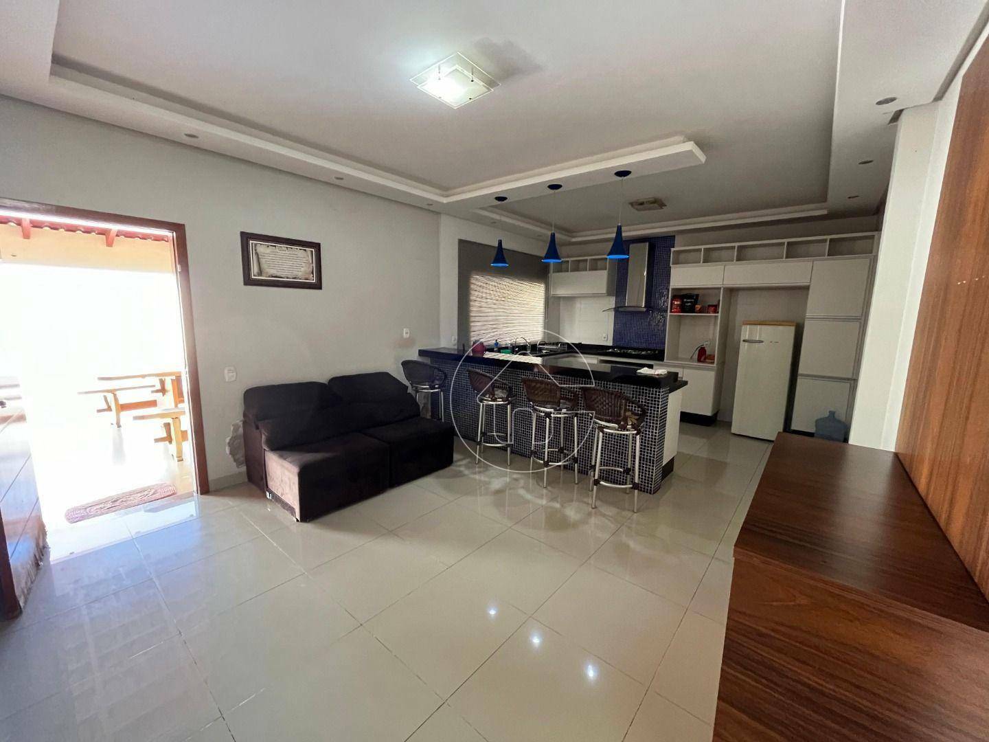 Casa à venda com 3 quartos, 198m² - Foto 7