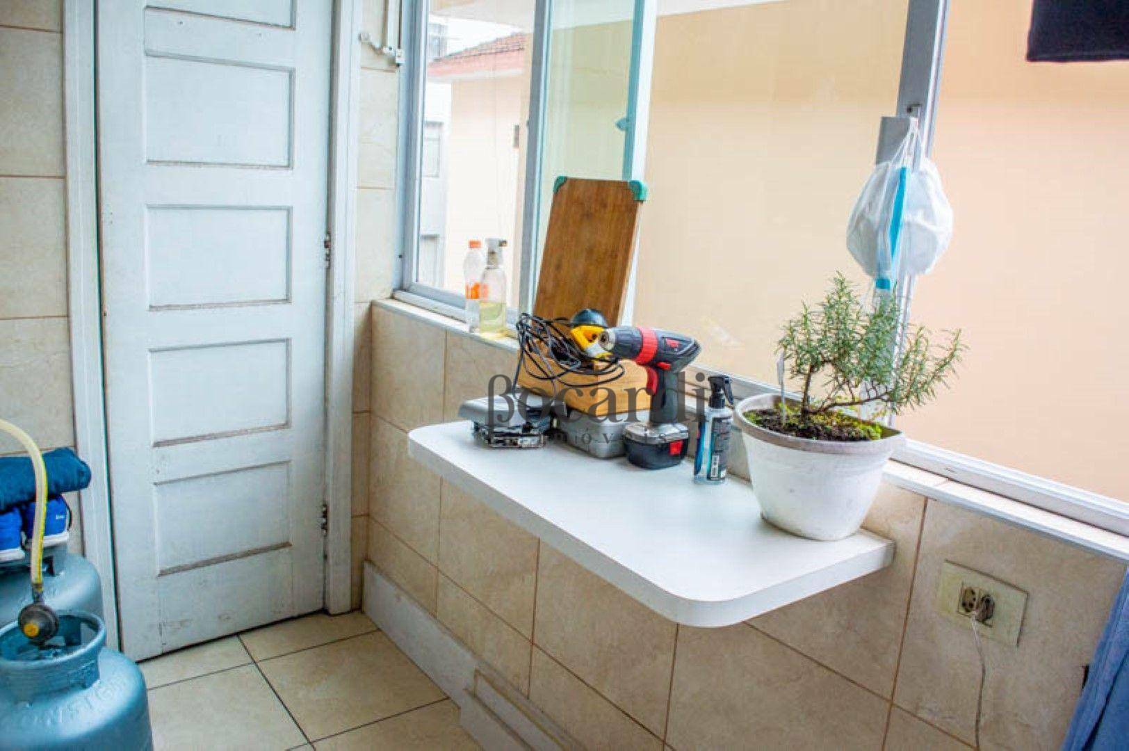 Apartamento à venda com 2 quartos, 126m² - Foto 12