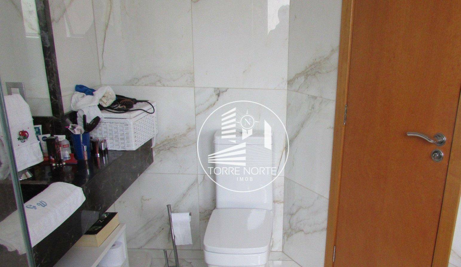 Apartamento à venda com 3 quartos, 187m² - Foto 17