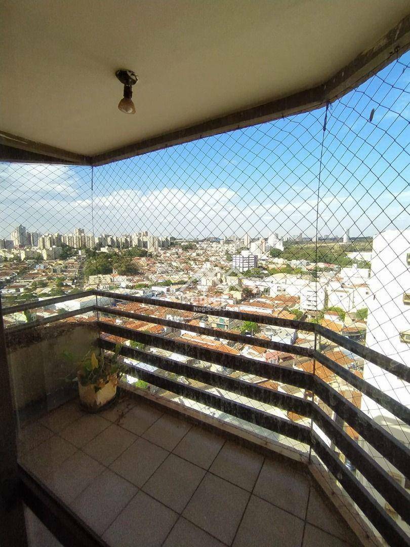 Apartamento à venda com 3 quartos, 93m² - Foto 4