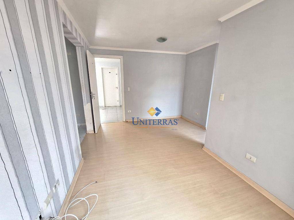 Apartamento à venda com 2 quartos, 42m² - Foto 9