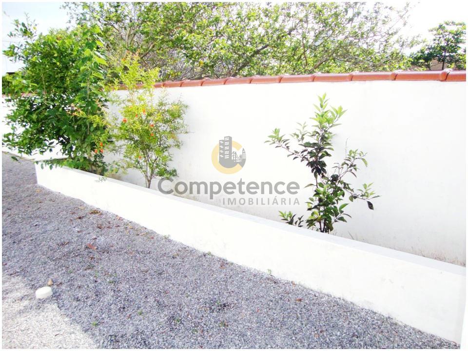Casa à venda com 3 quartos, 228m² - Foto 15