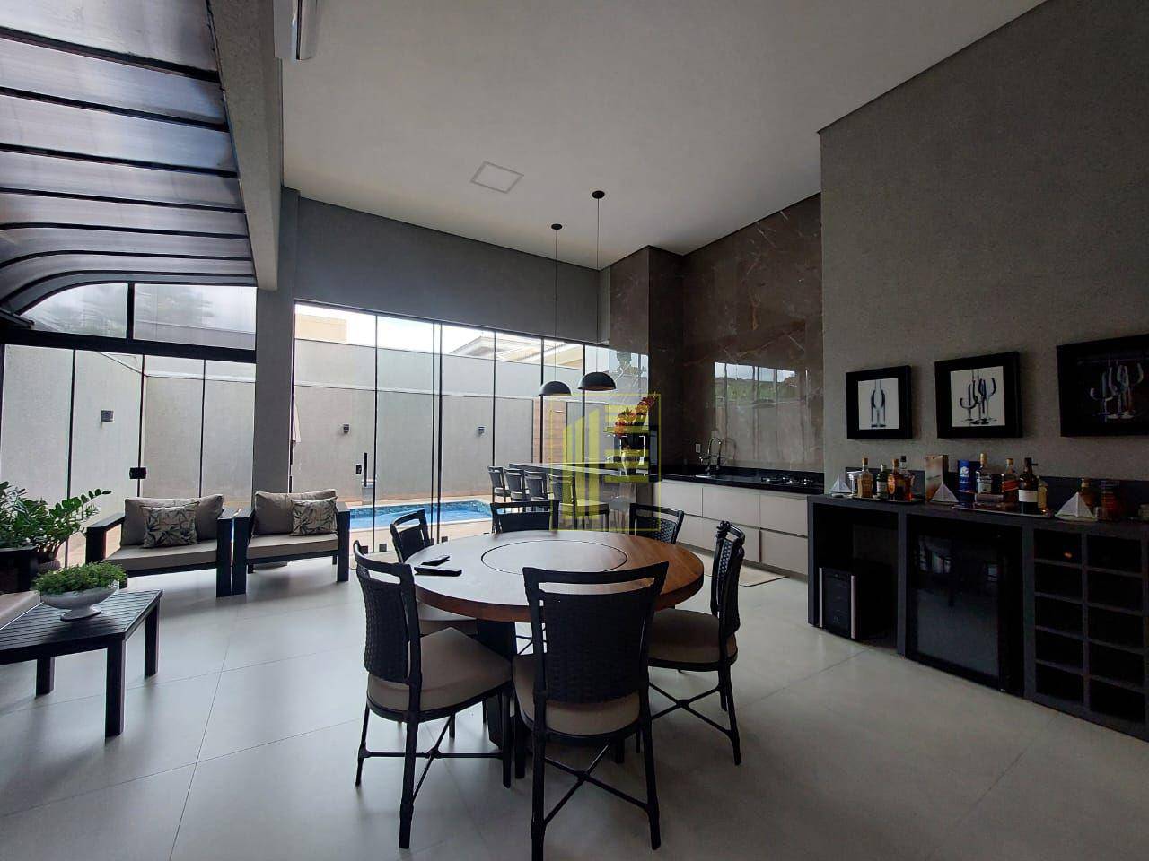 Casa de Condomínio para alugar com 3 quartos, 290m² - Foto 10