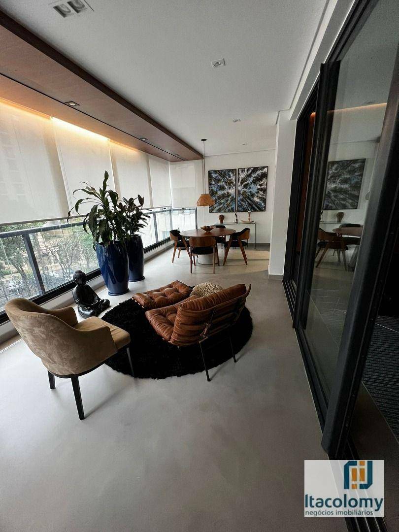 Apartamento à venda com 4 quartos, 285m² - Foto 7