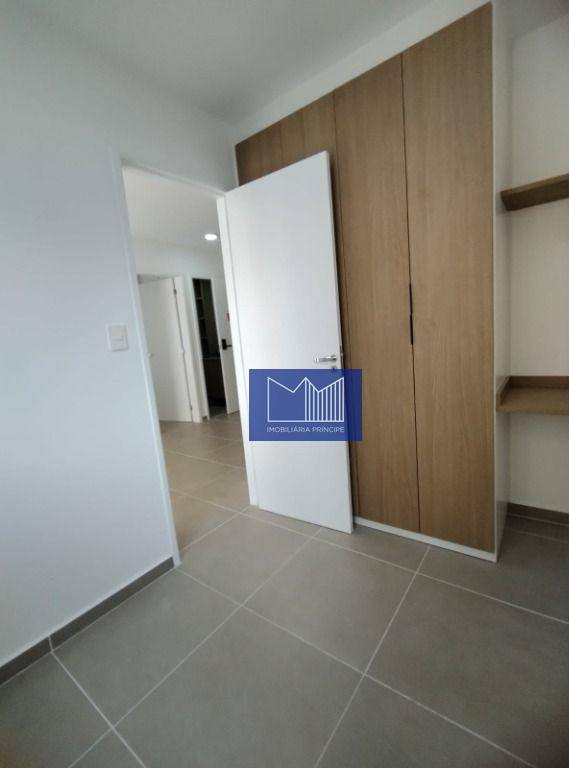 Apartamento à venda com 2 quartos, 72m² - Foto 9