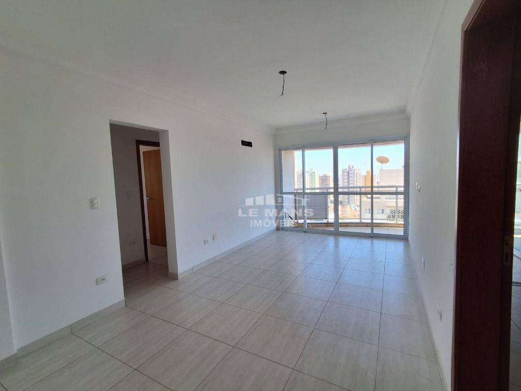 Apartamento à venda com 3 quartos, 98m² - Foto 31