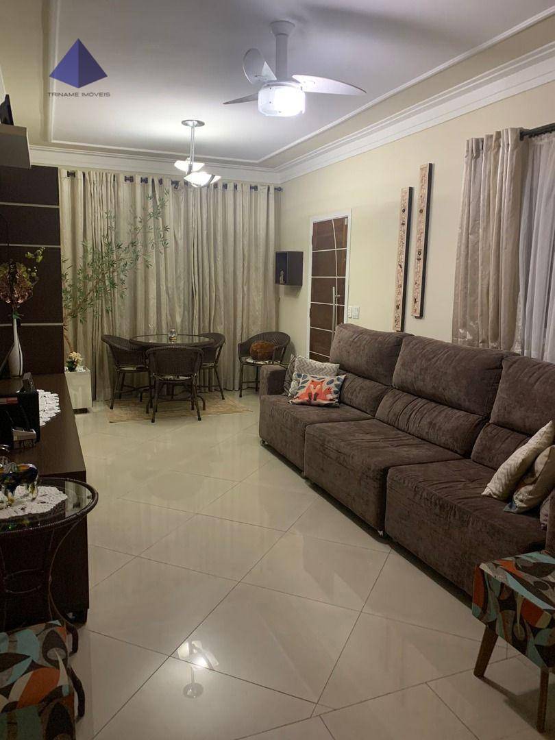 Sobrado à venda com 3 quartos, 160m² - Foto 1