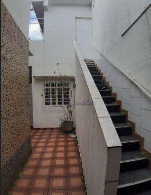 Sobrado à venda com 3 quartos, 180m² - Foto 4