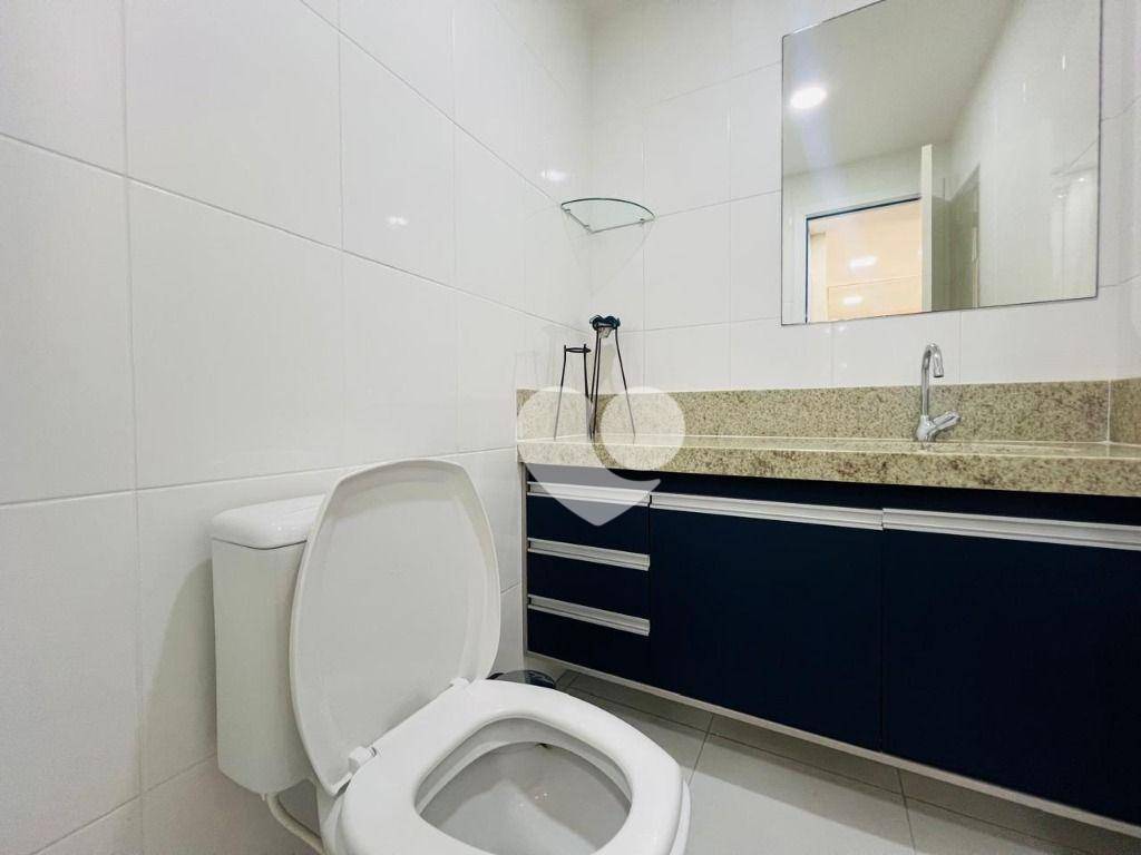 Apartamento para alugar com 1 quarto, 59m² - Foto 12
