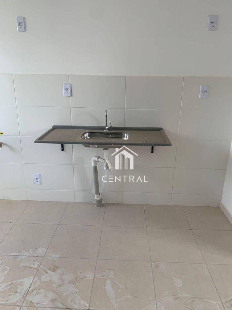 Apartamento à venda com 2 quartos, 45m² - Foto 11