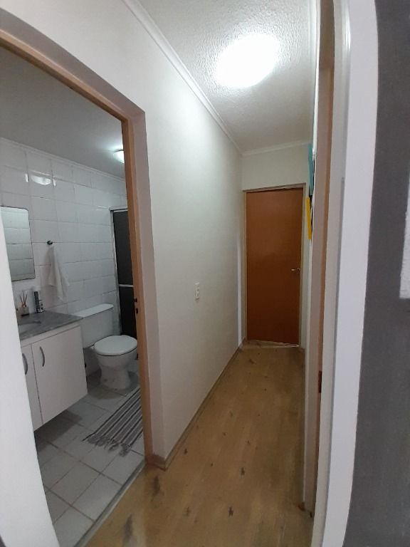 Apartamento à venda com 2 quartos, 52m² - Foto 7