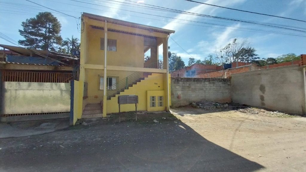 Casa para alugar com 1 quarto, 50m² - Foto 2