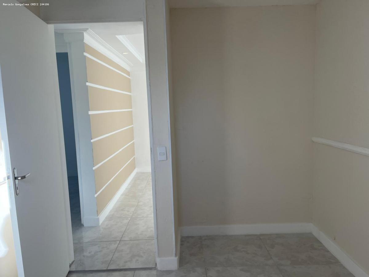 Apartamento à venda com 3 quartos, 80m² - Foto 6