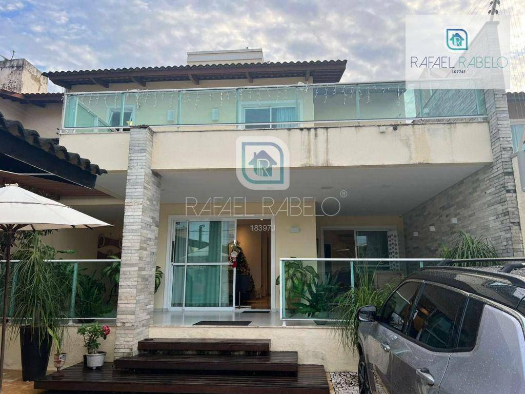 Casa à venda com 5 quartos, 238m² - Foto 1