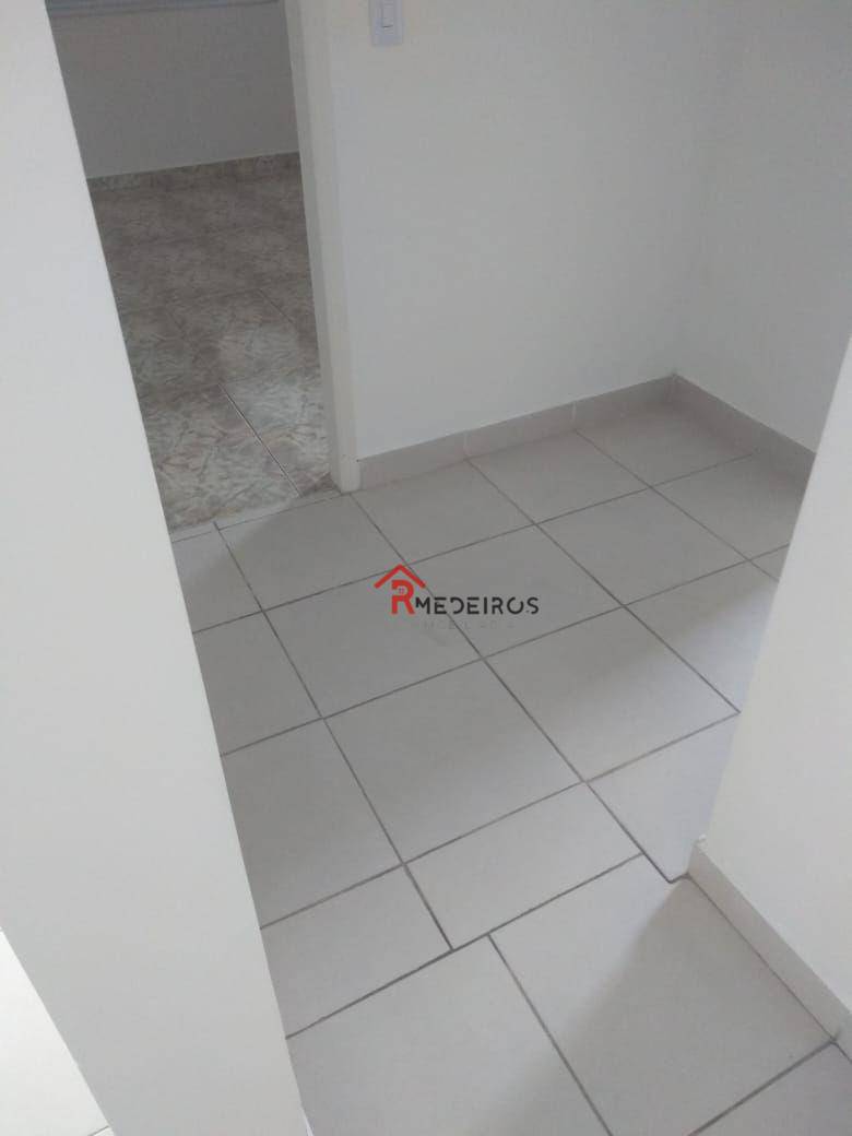 Apartamento à venda com 2 quartos, 82m² - Foto 13