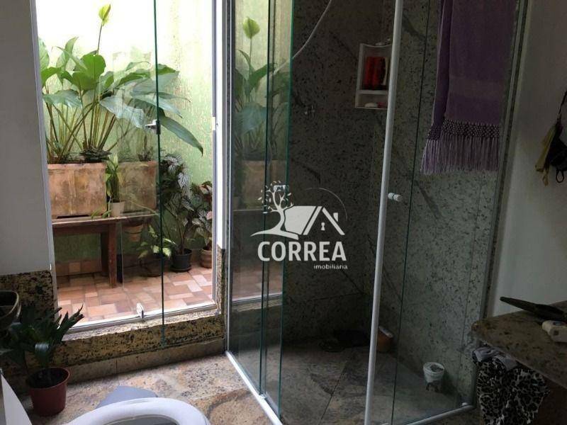 Casa à venda com 3 quartos, 300m² - Foto 13