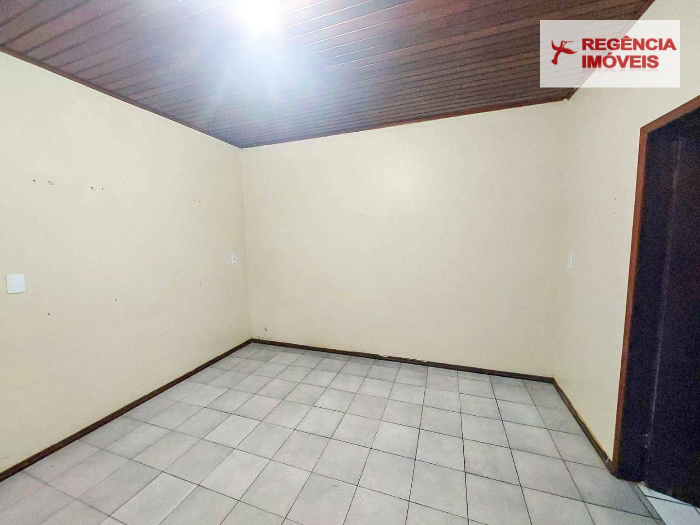 Casa à venda com 3 quartos, 163m² - Foto 6