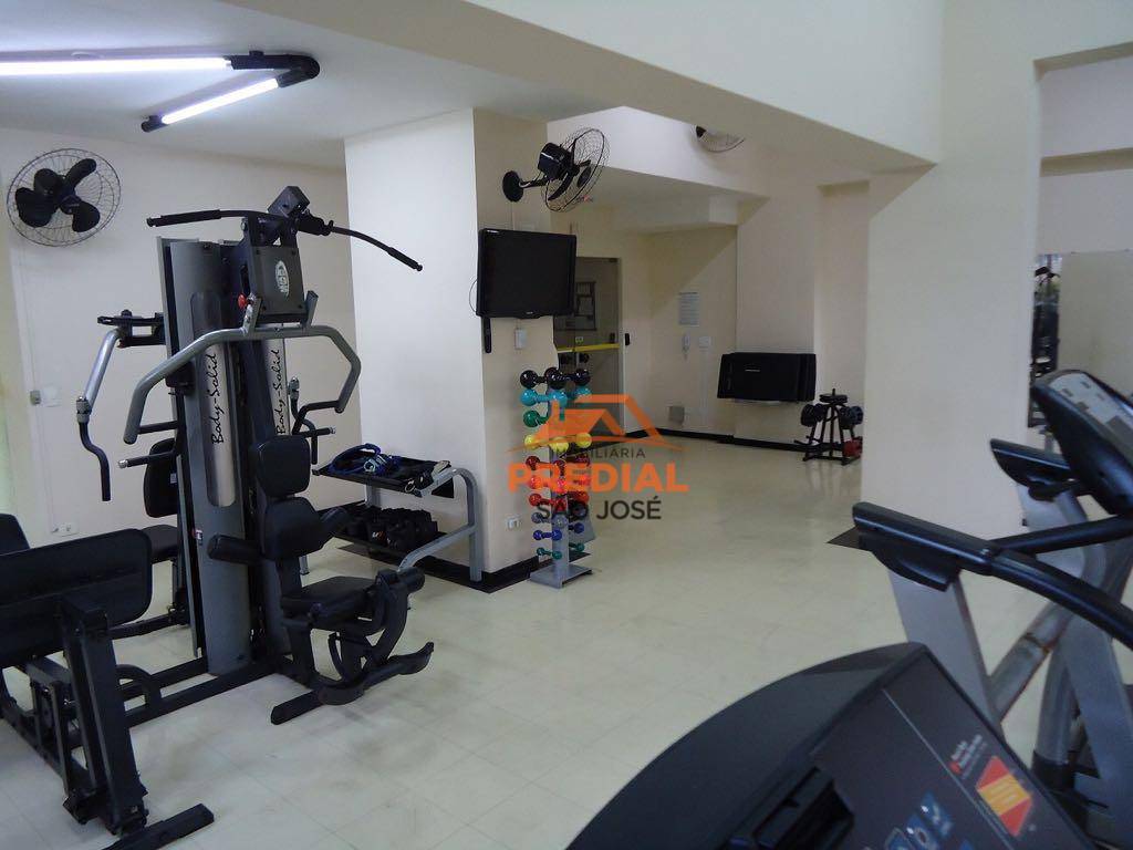 Apartamento à venda com 2 quartos, 75m² - Foto 18