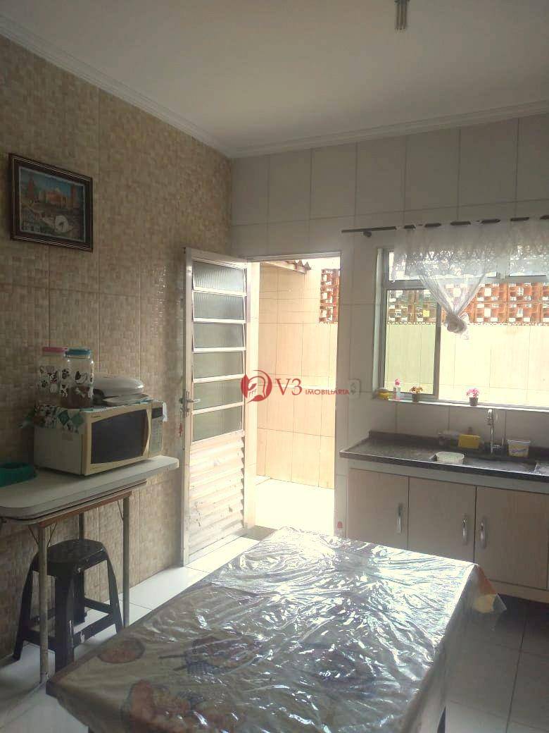 Sobrado à venda com 2 quartos, 350m² - Foto 7