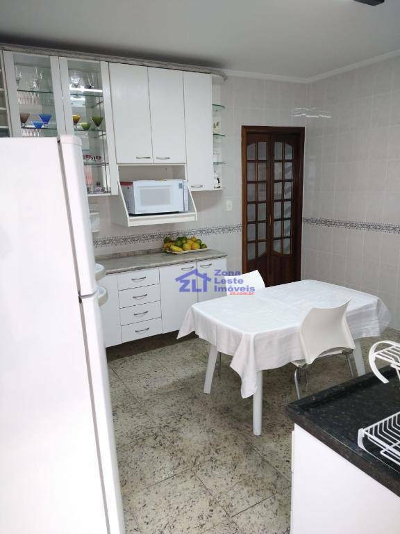 Sobrado à venda com 3 quartos, 180m² - Foto 37