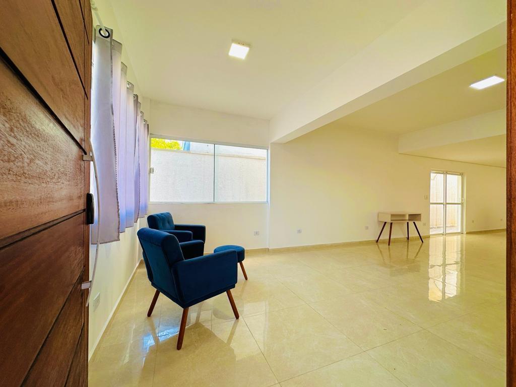 Casa à venda com 3 quartos, 360m² - Foto 11