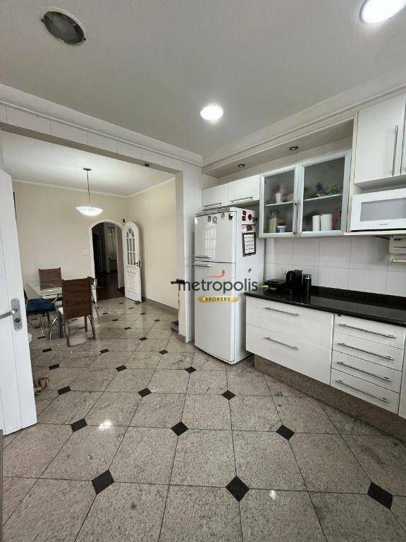 Sobrado à venda com 4 quartos, 350m² - Foto 7