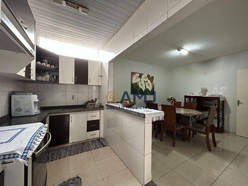 Casa à venda com 3 quartos, 191m² - Foto 20