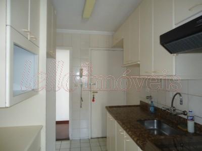 Apartamento para alugar com 3 quartos, 97m² - Foto 5