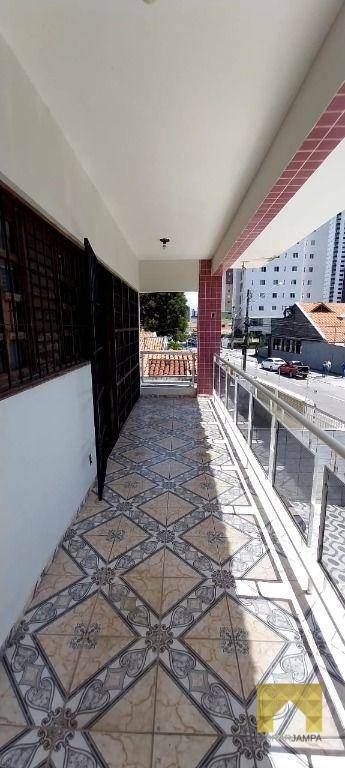 Casa à venda e aluguel com 4 quartos, 221m² - Foto 54