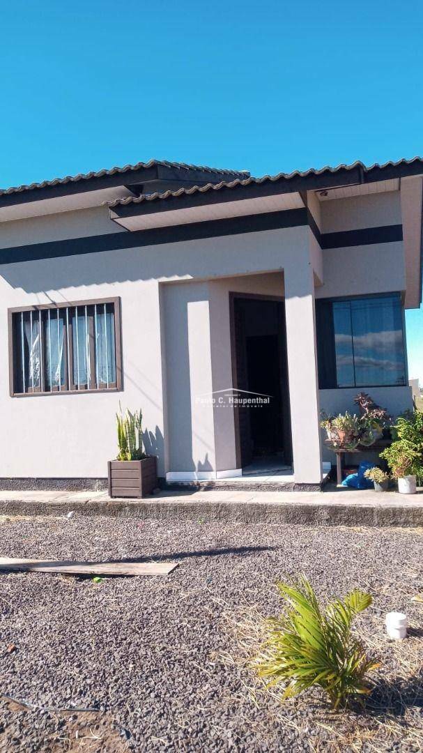 Casa à venda com 2 quartos, 50m² - Foto 2